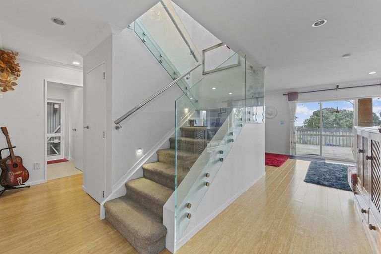 Photo of property in 57 Pitt Avenue, Clendon Park, Auckland, 2103