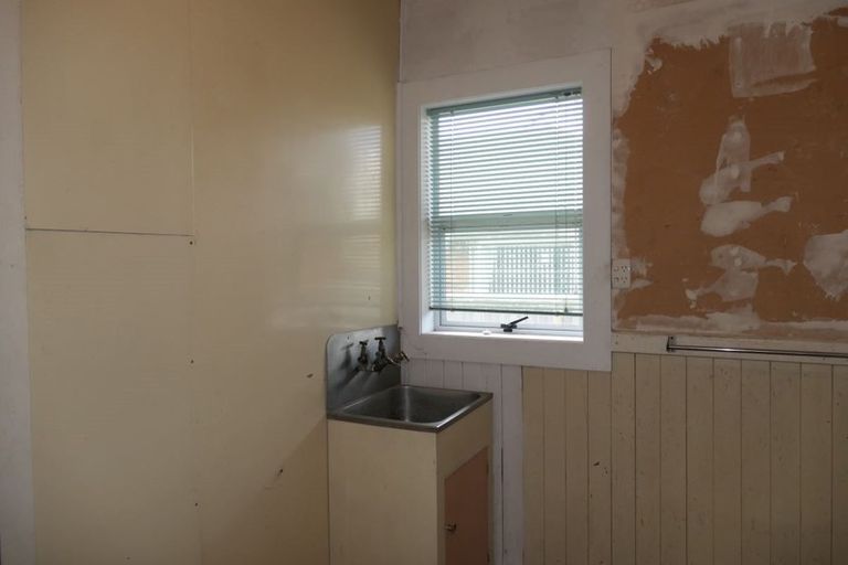 Photo of property in 28 Pine Avenue, New Brighton, Christchurch, 8061