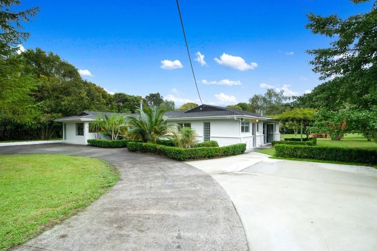 Photo of property in 101 Old Railway Road, Kumeu, 0892