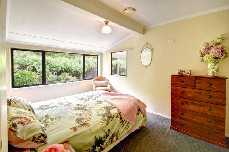 Photo of property in 6 Lynas Street, Outram, 9019