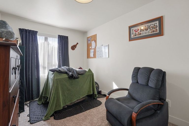 Photo of property in 20 Frimley Terrace, Waikanae Beach, Waikanae, 5036