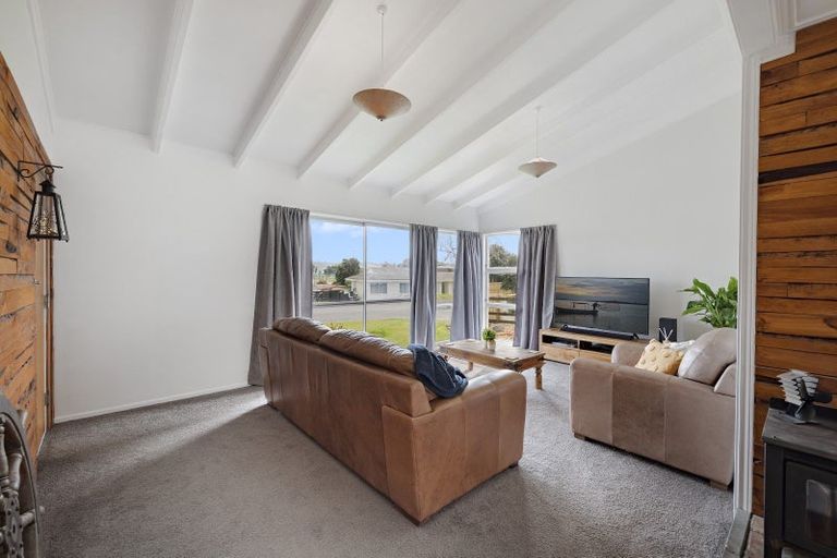 Photo of property in 41 Harris Street, Te Puke, 3119