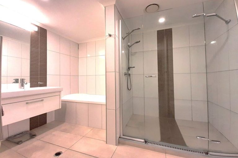 Photo of property in Bellagio Apartments, 39 Taranaki Street, Te Aro, Wellington, 6011