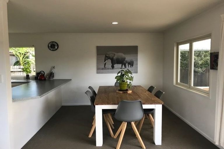 Photo of property in 1a Gazelle Avenue, Beach Haven, Auckland, 0626