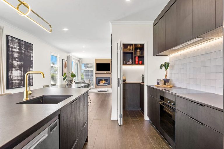 Photo of property in 2 Buddle Road, Paerata, 2124