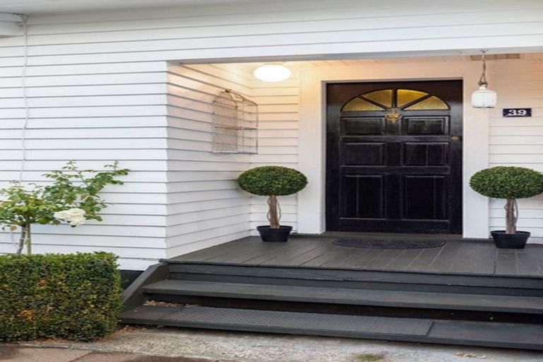 Photo of property in 39a Princes Street, Cambridge, 3434