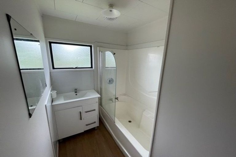 Photo of property in 195 Mahia Road, Wattle Downs, Auckland, 2103