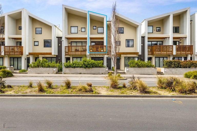 Photo of property in 2c Harakeke Road, Hobsonville, Auckland, 0616