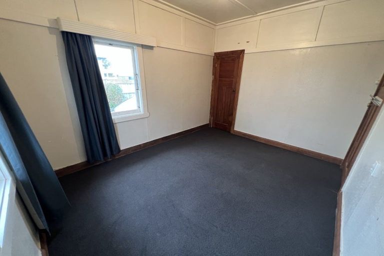 Photo of property in 104 Ferguson Street, West End, Palmerston North, 4412