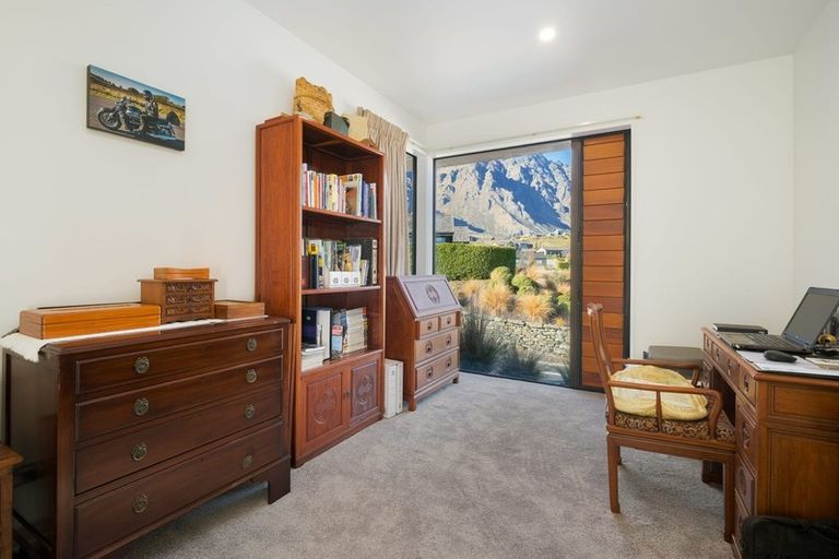 Photo of property in 1 Skye Lane, Jacks Point, Queenstown, 9371