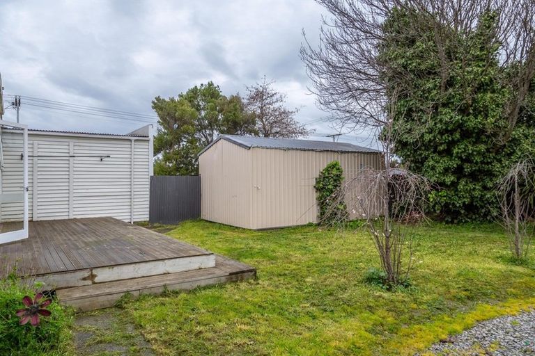 Photo of property in 36 Jellicoe Street, Martinborough, 5711