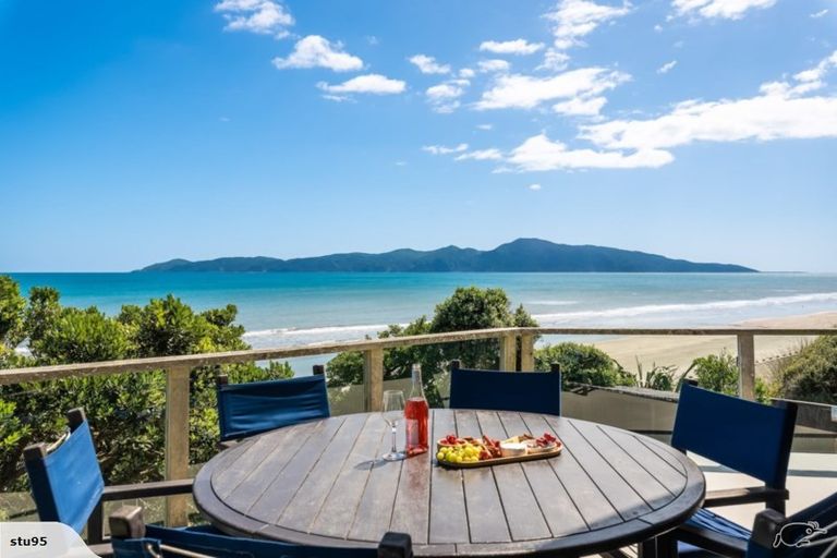 Photo of property in 225 Rosetta Road, Raumati South, Paraparaumu, 5032