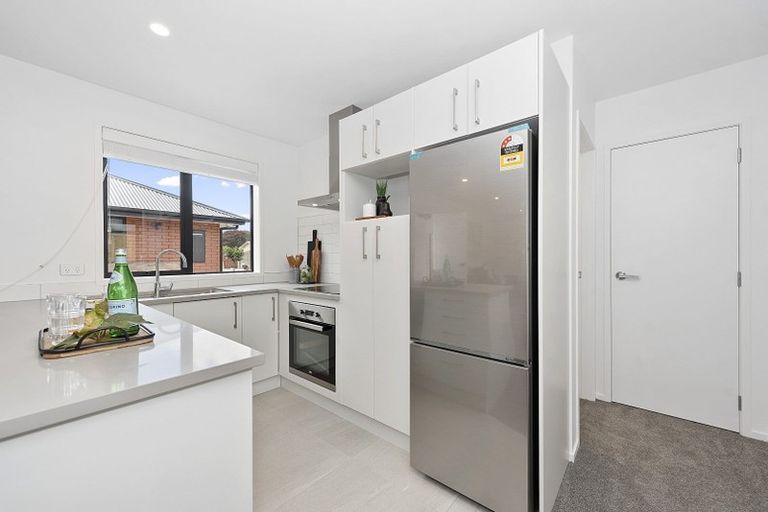 Photo of property in 33 Haultain Street, Fairfield, Hamilton, 3214