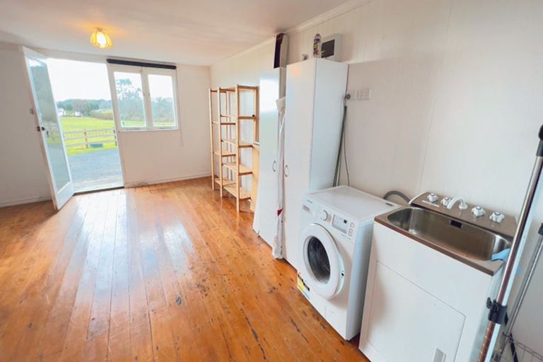 Photo of property in 274 Clevedon Kawakawa Road, Clevedon, Papakura, 2585