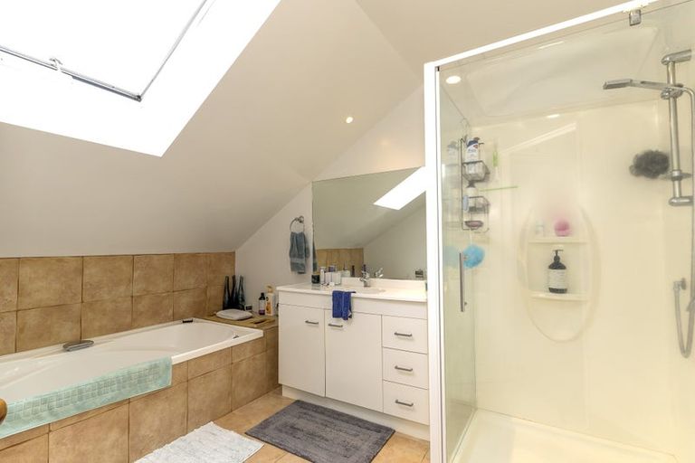 Photo of property in 26 Cranbrook Place, Rototuna North, Hamilton, 3210