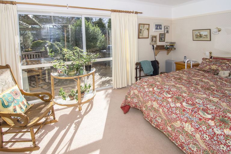 Photo of property in 132 Kaka Amu Road, Rangitumau, Masterton, 5871