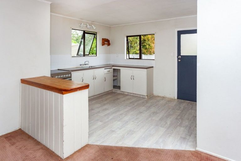 Photo of property in 309 Linton Crescent, Whangamata, 3620