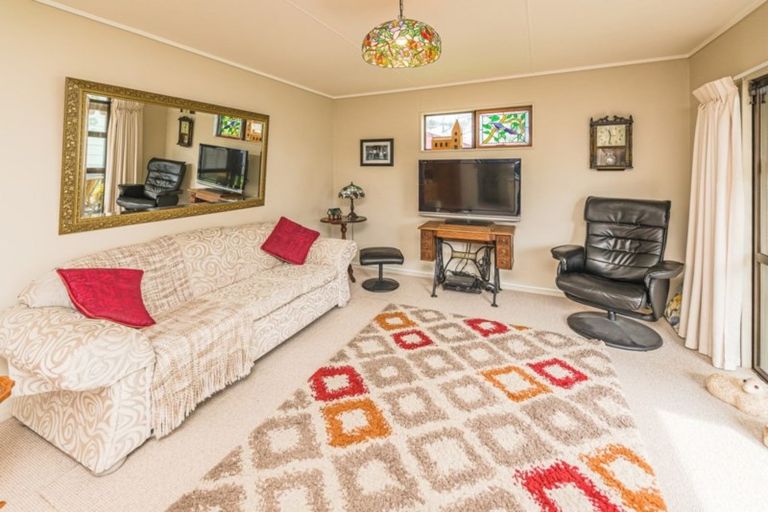 Photo of property in 93 Heads Road, Gonville, Whanganui, 4501