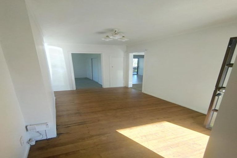 Photo of property in 43 Claude Road, Hillpark, Auckland, 2102