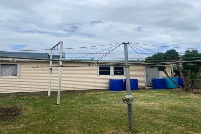 Photo of property in 54 Union Road, Howick, Auckland, 2014