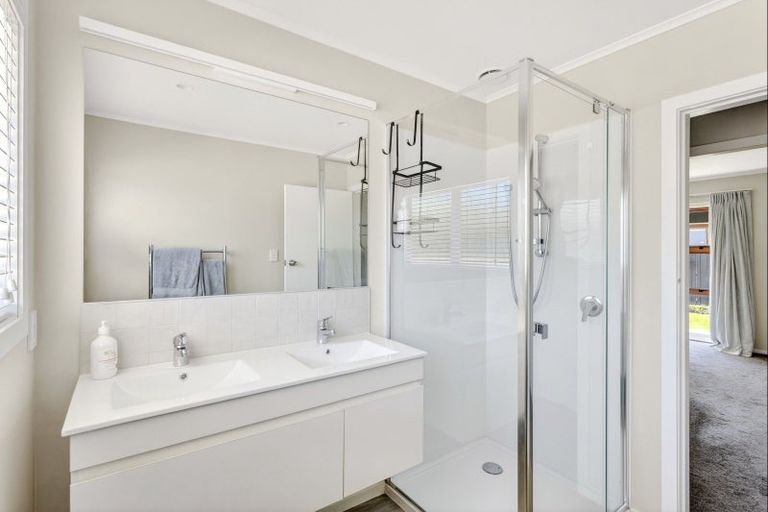 Photo of property in 312a Shakespeare Street, Leamington, Cambridge, 3432