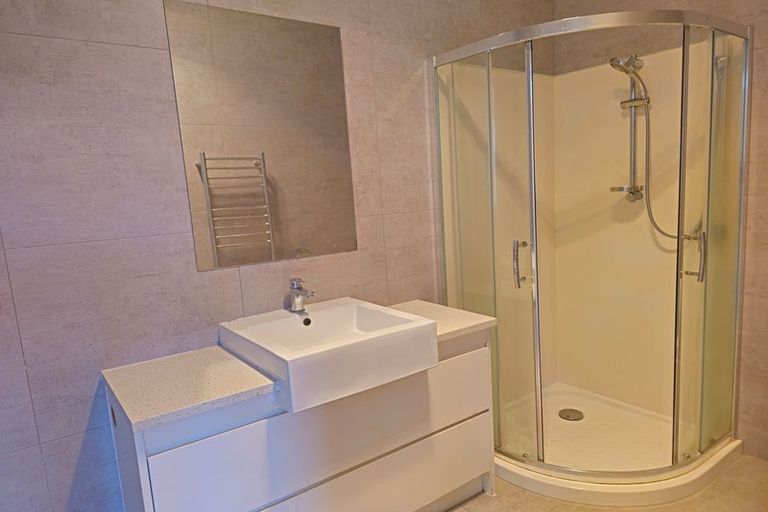 Photo of property in 52 Matua Road, Huapai, Kumeu, 0810