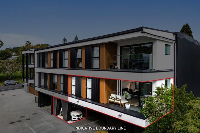 Photo of property in 3/64d Coronation Road, Mangere Bridge, Auckland, 2022