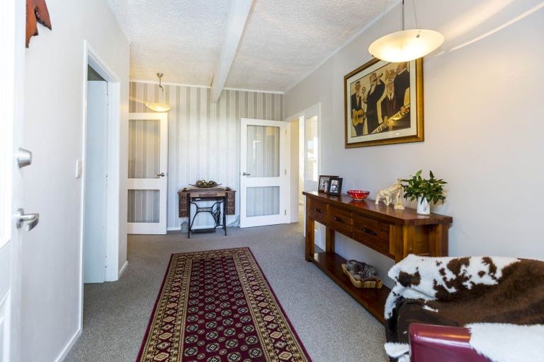 Photo of property in 10a Stephen Street, Trentham, Upper Hutt, 5018