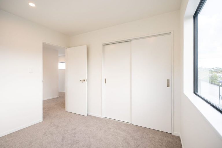 Photo of property in 55a Redwood Drive, Massey, Auckland, 0614