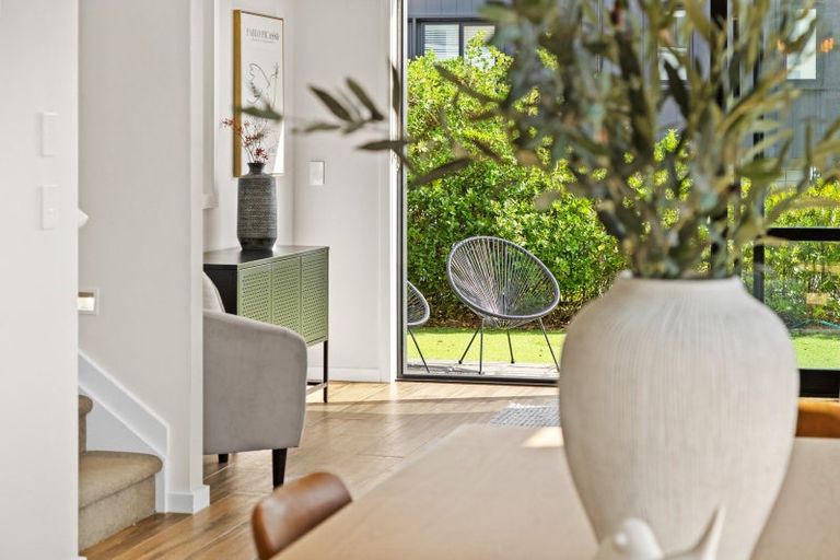 Photo of property in 24 Marine Parade, Hobsonville, Auckland, 0616