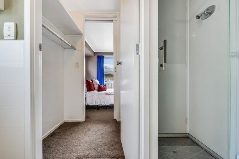 Photo of property in 67 Sandwich Road, St Andrews, Hamilton, 3200