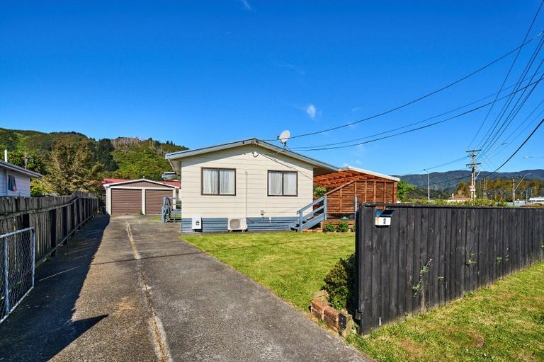 Photo of property in 2 Wellington Road, Wainuiomata, Lower Hutt, 5014