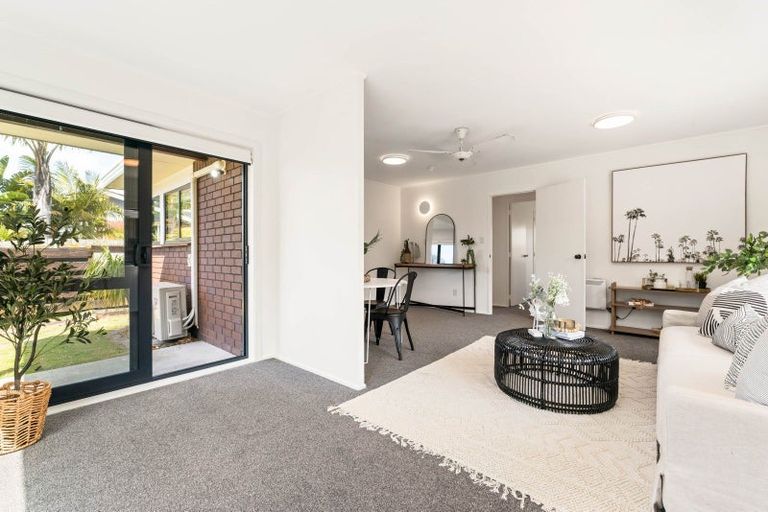 Photo of property in 4b Ngarimu Place, Mount Maunganui, 3116