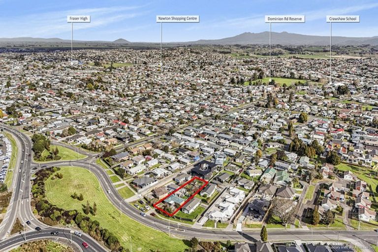 Photo of property in 141 Avalon Drive, Nawton, Hamilton, 3200