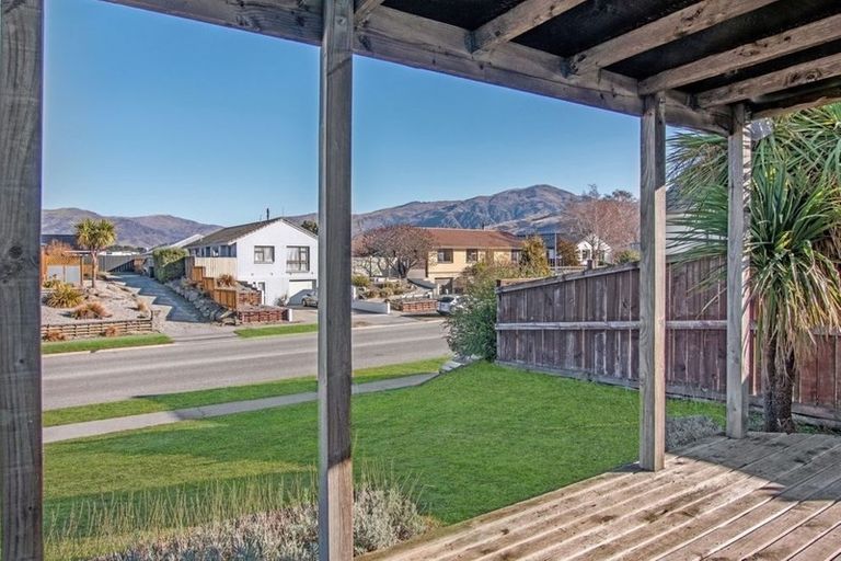 Photo of property in 3 Waenga Drive, Cromwell, 9310