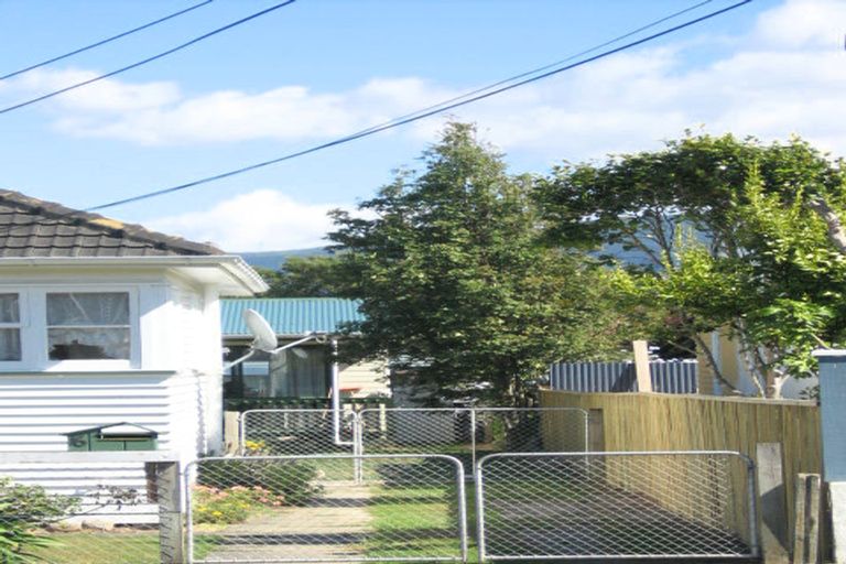 Photo of property in 16 Melrose Street, Wallaceville, Upper Hutt, 5018