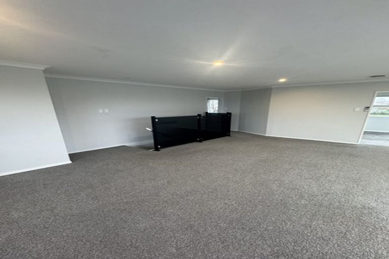 Photo of property in 2 Princess Street, Dannevirke, 4930