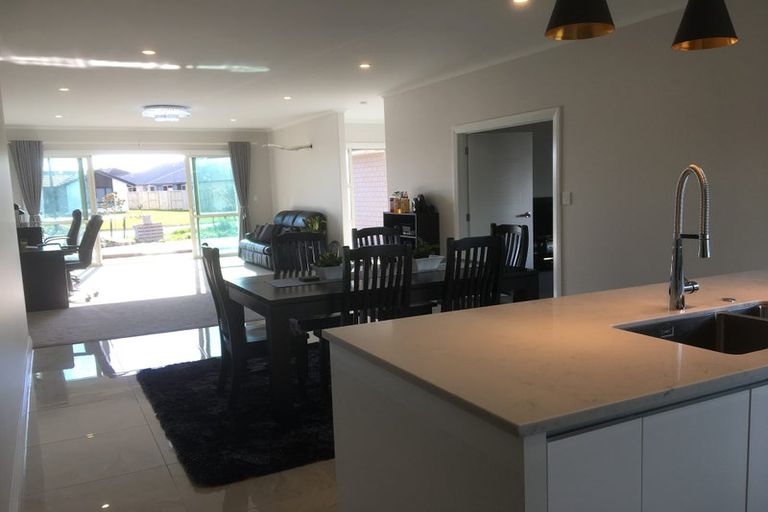 Photo of property in 12 Loftus Place, Flagstaff, Hamilton, 3210