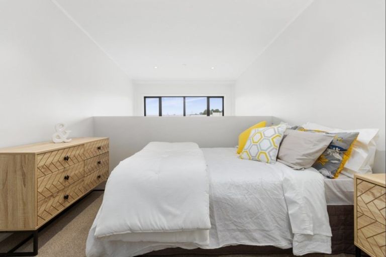 Photo of property in Westward Park Estate, 26b/30 Westward Ho, Glen Eden, Auckland, 0602