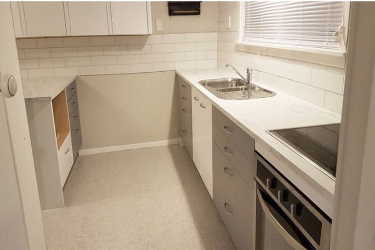 Photo of property in 187 Birkdale Road, Birkdale, Auckland, 0626