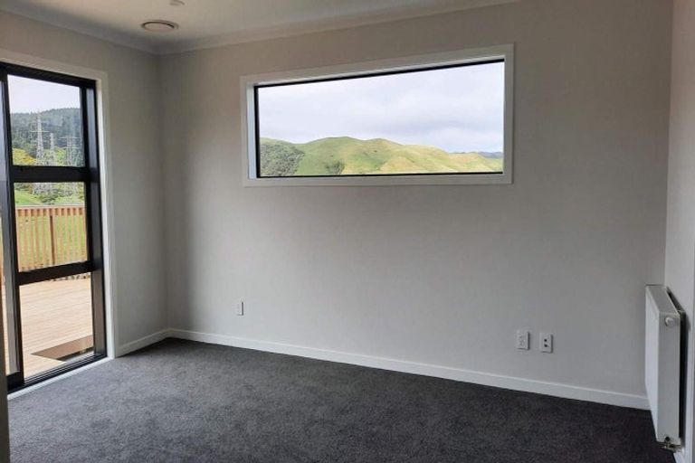 Photo of property in 36 Atherton Terrace, Churton Park, Wellington, 6037
