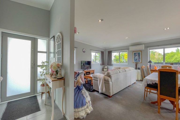 Photo of property in 62 Pipiroa Road, Ngatea, 3503