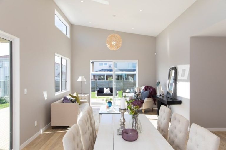 Photo of property in 13 Floyd Road, Riverhead, 0820