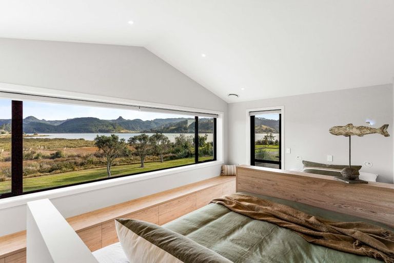 Photo of property in 152 Waterways Parade, Pauanui, Hikuai, 3579