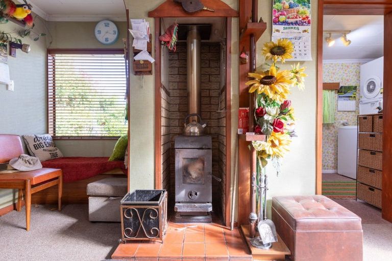 Photo of property in 77250 State Highway 2, Dannevirke, 4930