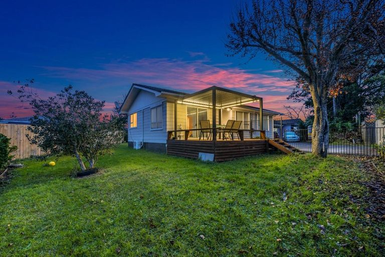 Photo of property in 1/8 Iota Place, Clover Park, Auckland, 2023