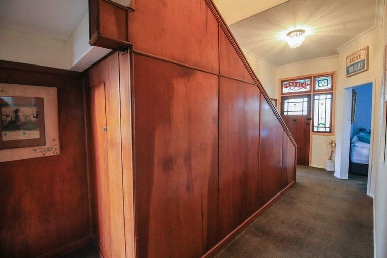 Photo of property in 25 Burrows Street, Bluff, 9814