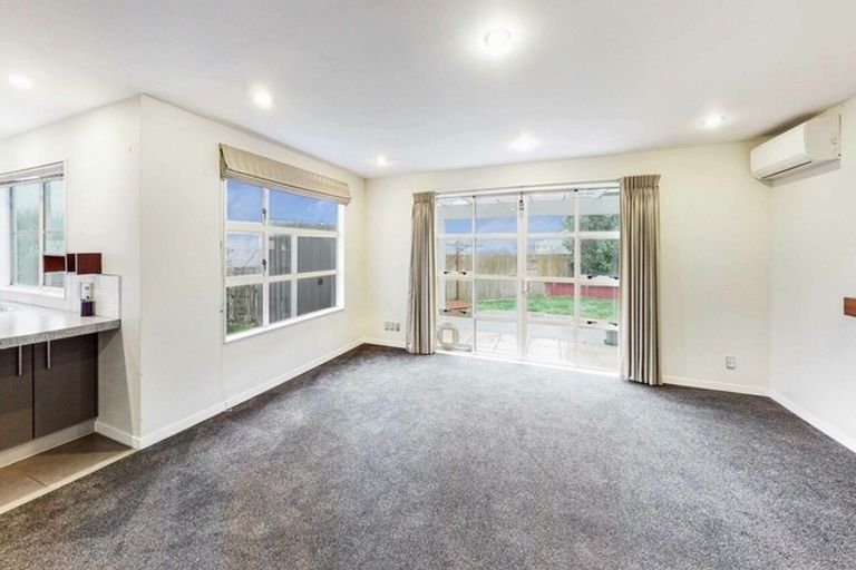 Photo of property in 22 Nether Green Crescent, Johnsonville, Wellington, 6037