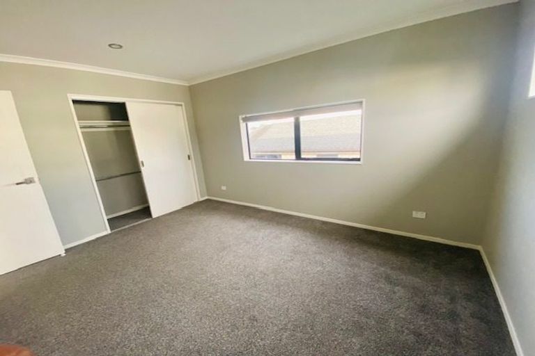 Photo of property in 31 Te Aramanu Crescent, Papakura, 2110