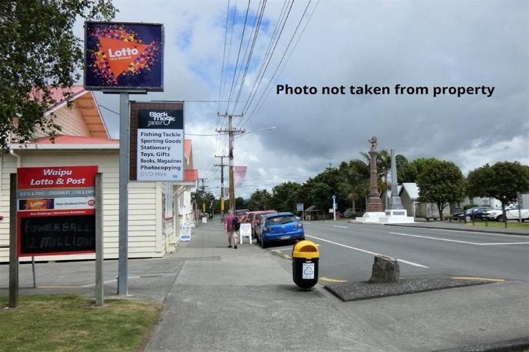 Photo of property in 28 Shoemaker Road, Waipu, 0510